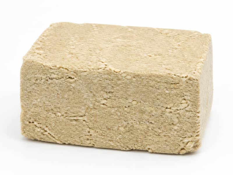 Chałwa sezamowa – białko 12g, kalorie 520 kcal, węglowodany i tłuszcz na 100g | zdrowe odżywianie
