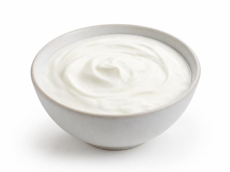 Jogurt grecki naturalny – białko 9g, kalorie 97 kcal, węglowodany i tłuszcz na 100g | zdrowe odżywianie