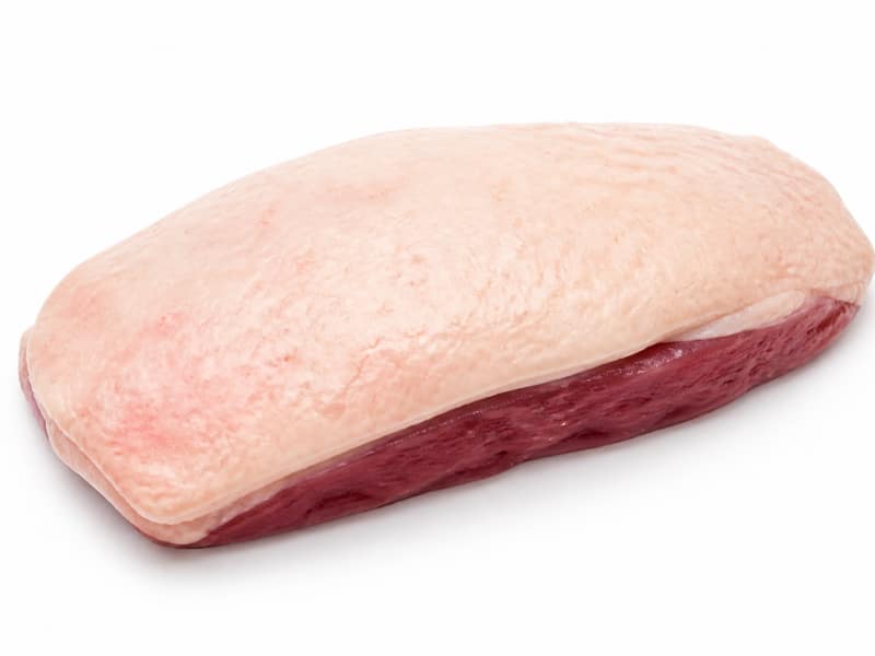 Kaczka (filet) – białko 19g, kalorie 201 kcal, węglowodany i tłuszcz na 100g | zdrowe odżywianie