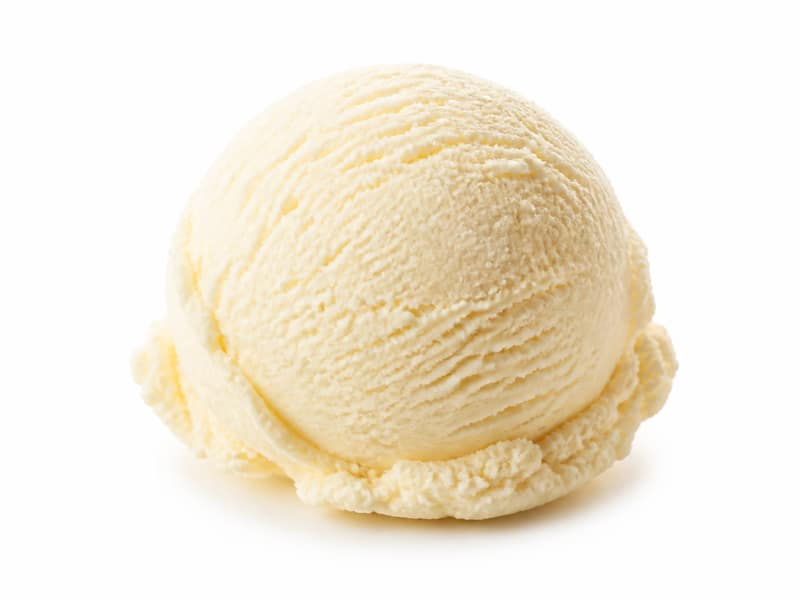 Lody waniliowe – białko 3.5g, kalorie 207 kcal, węglowodany i tłuszcz na 100g | zdrowe odżywianie